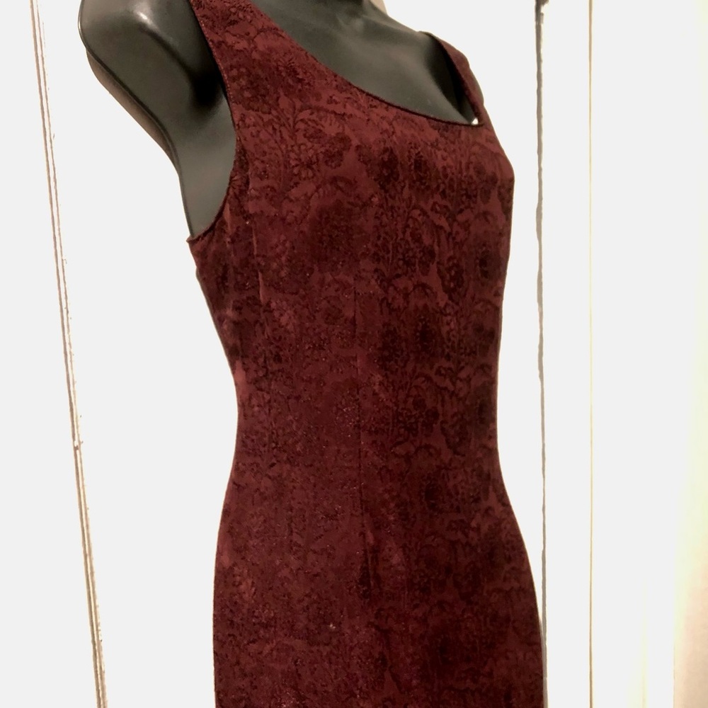 COPY - Vintage Timeless Elegant Classic Sexy SPORTMAX Dress Burgundy red.